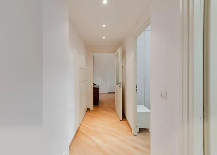 Contemporary Flat In Trastevere
