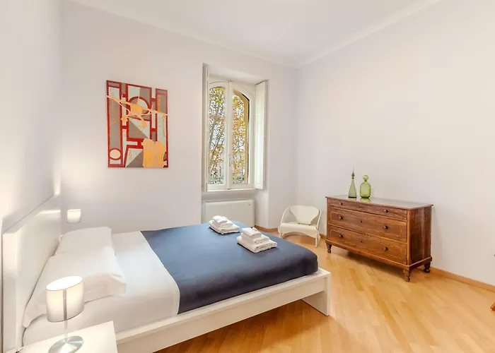 Contemporary Flat In Trastevere